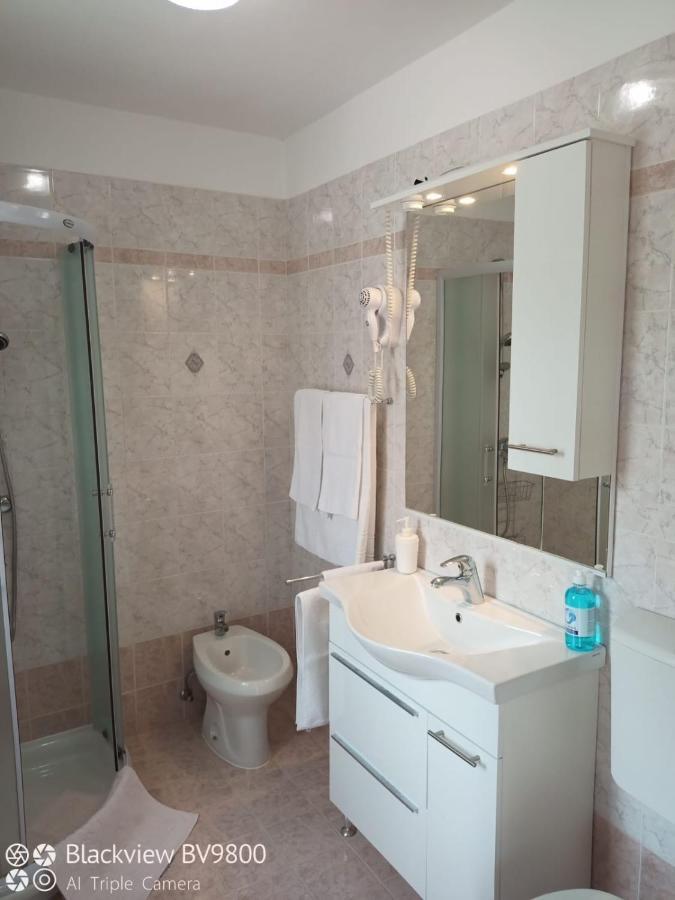 Apartments Vodaric Loznati Đảo Đảo Cres Ngoại thất bức ảnh